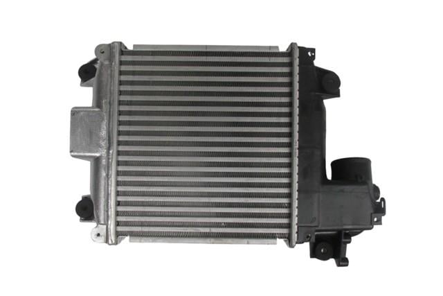 (YENİ ÜRÜN!!!)TOYOTA HILUX- 12/15; TURBO SOĞUTMA RADYATÖRÜ 3.0 (İNTERCOOLER) (BRAZİNG)(275X302X62) ORİS