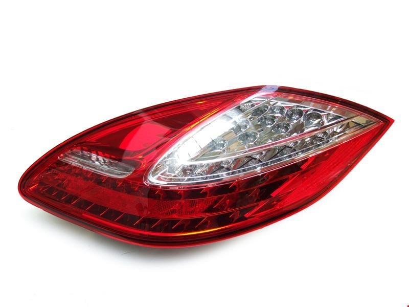 ARKA STOP LAMBASI SOL PANAMERA 2010-