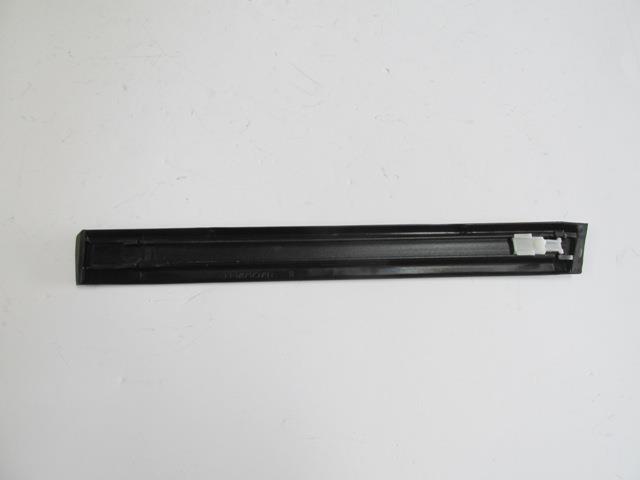 BMW 5 SERI- E34- 88/95; ÖN ÇAMURLUK BANDI SOL (TYG)