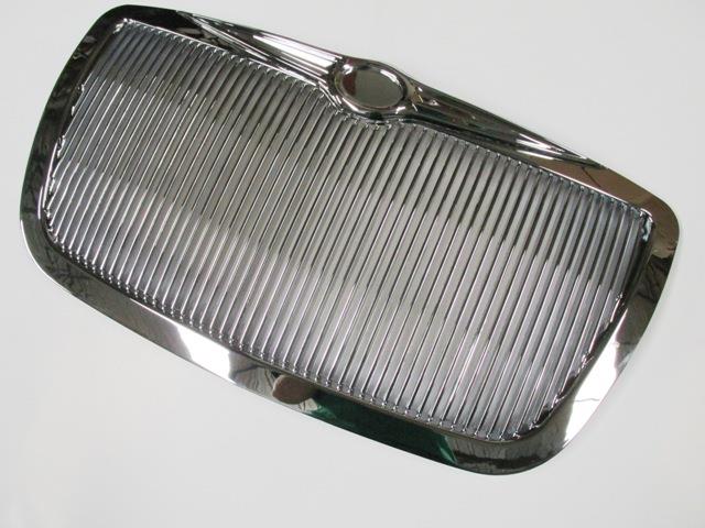 CHRYSLER 300C- 05/08; ÖN PANJUR NİKELAJLI (BENTLY)
