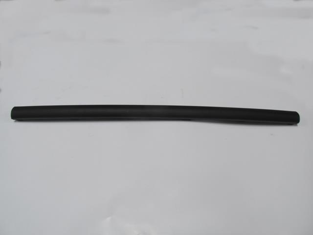 FORD FOCUS- HB- 02/05; ARKA TAMPON BANDI ORTA SİYAH PÜTÜRLÜ (5KAPI) (TÜV)(TYG)