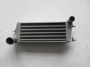 FORD FOCUS- SD/HB- 08/11; İNTERCOOLER HAVA SOĞUTMA RADYATÖRÜ
