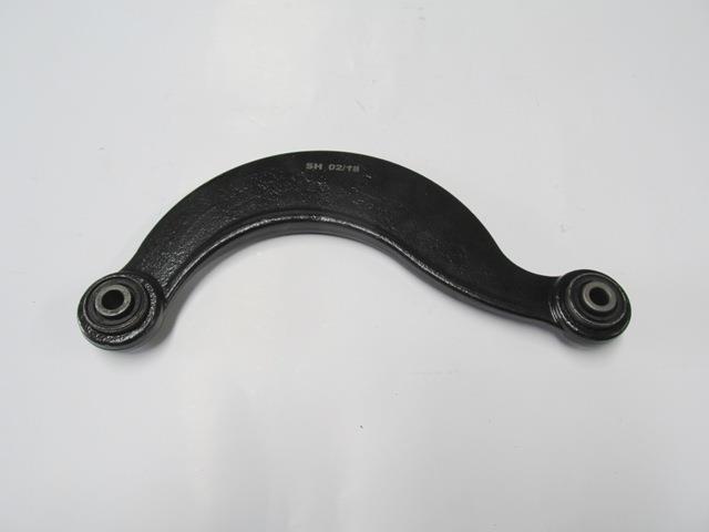 FORD FOCUS- SD/HB- 98/05; ARKA ÜST TABLA (SALINCAK) SAĞ/SOL AYNI (ADET) (BURÇLU) (SH)