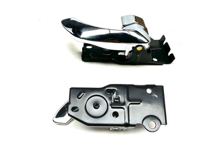 Hyundaı Kol Kapı Santafe 01-06 Ön İç Sağ (Krom)