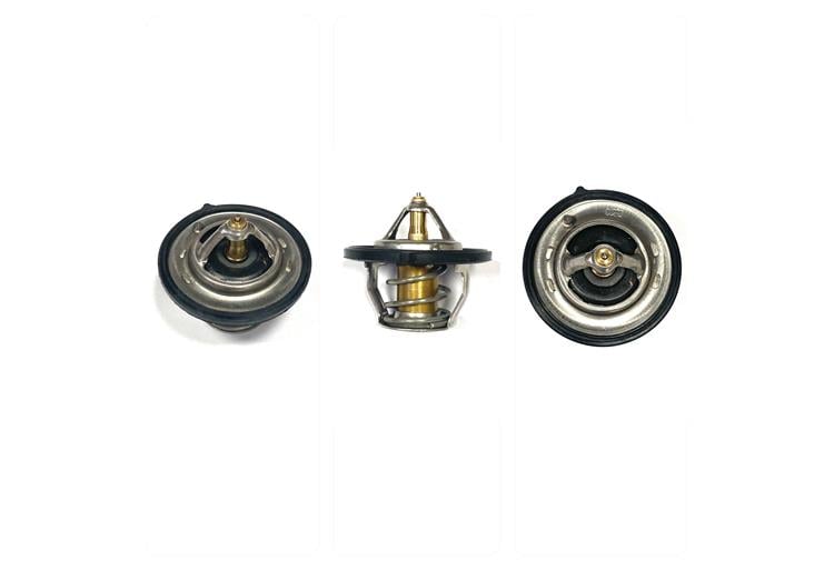 Hyundaı Termostat Accent Blue 11-18/İ20 11-18/İ2021-23/İ30 11-18/İ10 11-18/İx35 11-18/Rio 11-18/Sorento 11-18/Cerato 11-18/Sportage 11-18/Elantra Benzli 11-18/Tucson 15-20/Bayon 21-23/Kona 17-20 (82 Derece)