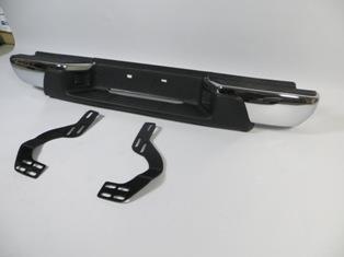ISUZU D MAX- PICK UP- 07/12; ARKA TAMPON NİKELAJLI (PLAKA 52cm) ÜSTÜ PLASTİKLİ BAĞLAN.AYAKLARI İLE