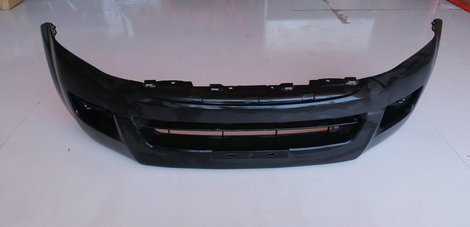 Isuzu Tampon D-max 4x4/4x2 12-15 Ön