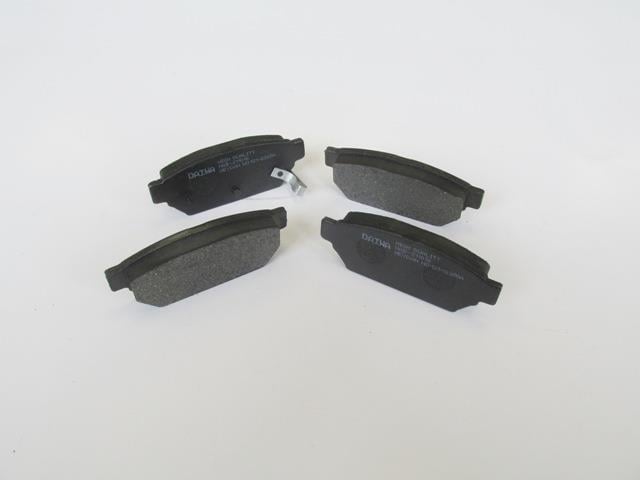 MITSUBISHI CARISMA- 97/00; ARKA FREN BALATASI 1.6/1.8cc (DİSK) (99X37,5X14,5) (DAIWA)