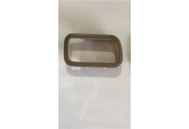 Nıssan Çerceve Kol Kapı D22/Yd25 98-05 Ön İç Sol