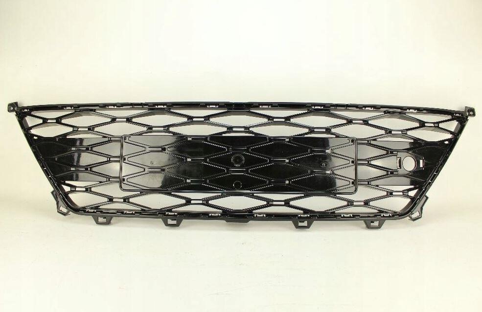 ÖN TAMPON ORTA IZGARA ATECA 2020-