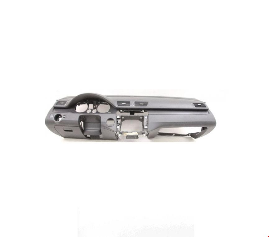 ÖN TORPİDO ( SİYAH-IZGRLR ÜZERİNDE) PASSAT 2006-