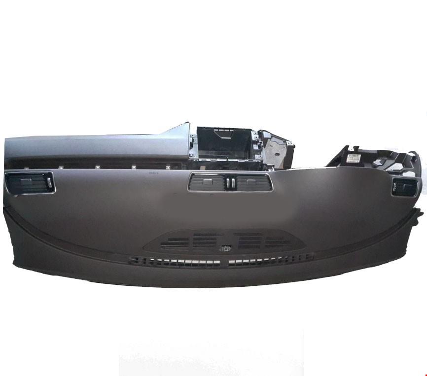 ÖN TORPİDO GÖĞÜS SİYAH PASSAT 2011-