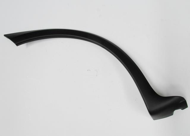 OPEL CORSA- C- 00/03; ARKA ÇAMURLUK AĞZI PLASTİĞİ SAĞ SİYAH 3KAPI(KLİPSLERİ İLE BİRLİKTE )(TÜV)(TYG)