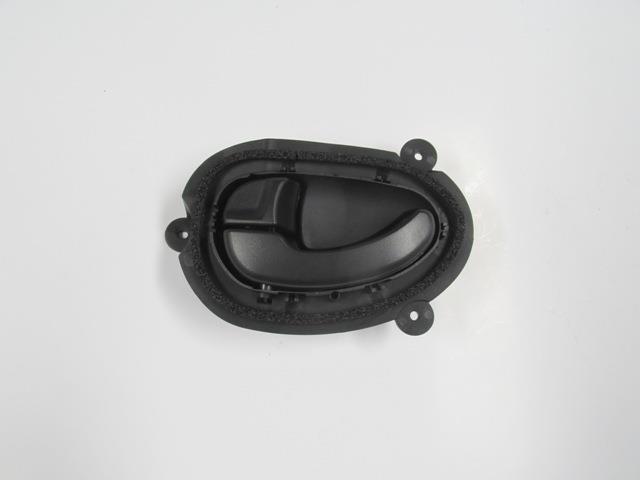 PEUGEOT 406- 95/04; ÖN KAPI İÇ AÇMA KOLU SOL SİYAH (HUSHAN)