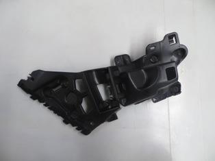 RENAULT CLIO- 4- HB- 16/20; ARKA TAMPON İÇ BAĞLANTI BRAKETİ SOL (UÇ KISIM) (PLASTİK) (TW)