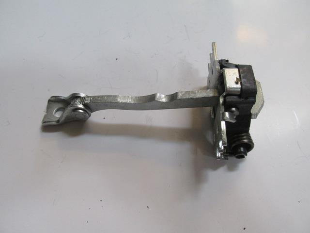 RENAULT LAGUNA- 99/01; ARKA KAPI DURDURUCUSU SAĞ/SOL AYNI (ADET) (KAPI GERGİSİ)