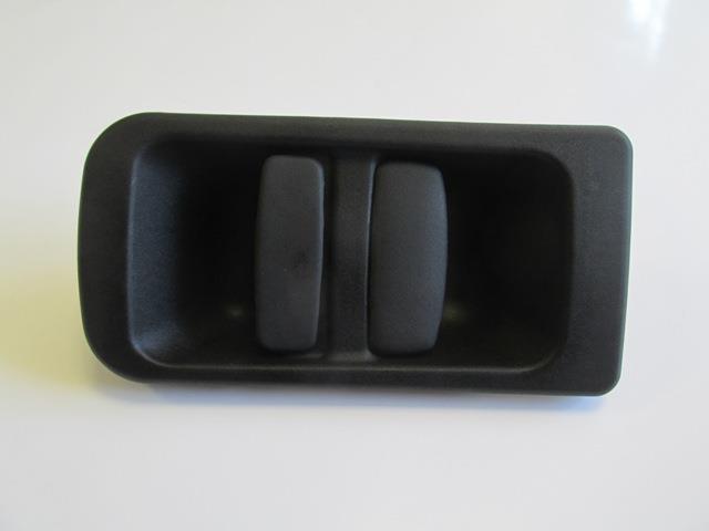 RENAULT MASTER- 1- 97/03; ORTA KAPI DIŞ AÇMA KOLU SİYAH (SÜRGÜLÜ KAPI)