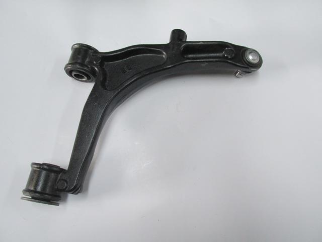 RENAULT MASTER- 2- 04/10; ÖN ALT TABLA SOL ROTİLLİ/BURÇLU (SALINCAK) (22mm) (SH)