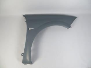 RENAULT MEGANE- 2- 03/09; ÖN ÇAMURLUK DELİKLİ SAĞ GRİ PLASTİK (ASTARLI) (EUROBUMP)