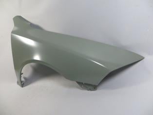 SKODA OCTAVIA- 05/09; ÖN ÇAMURLUK DELİKSİZ SAĞ GRİ BOYALI (SIMYI)