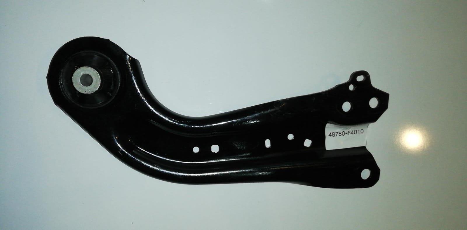 Toyota Çubuk Denge Corolla 19-24 Arka Sol (Alt)