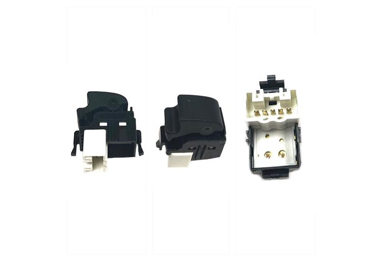 Toyota Düğme Cam Açma Yaris 01-05 Ön Sağ/Arka Sol/Sağ