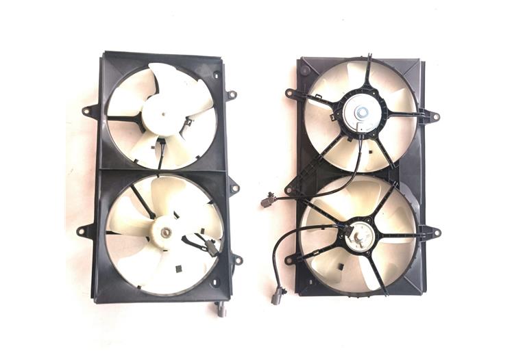 Toyota Fan Corolla Ae111 98-01 (Çiftli/Komple)