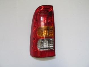 TOYOTA HILUX- PICK UP VIGO- D4D 05/11; STOP LAMBASI SOL KIRMIZI/SARI/BEYAZ (DUYLU) (CASP)(E MARKLI)