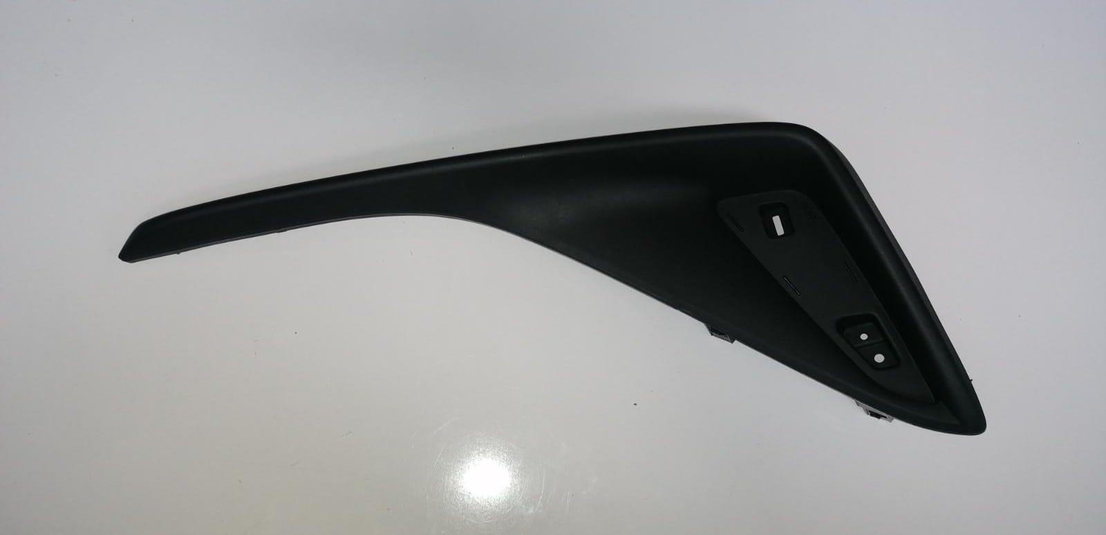 Toyota Kapak Reflektör Chr 16-19 Arka Sağ