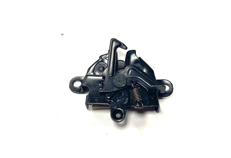 Toyota Kilit Kaput Motor Yaris 99-05