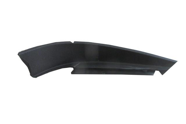 VOLKSWAGEN GOLF- 5- 04/09; ÖN CAM KENAR PLASTİĞİ SAĞ