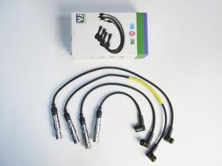 VOLKSWAGEN PASSAT- B5- 01/05; BUJİ KABLOSU TAKIM (8V)(AZM)2.0 cc (YOW JUNG)