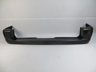 VOLKSWAGEN TRANSPORTER- T4- 02/03; ARKA TAMPON SİYAH (BOYANIR TİP)(REFLEKTÖR DELİKLİ)(CARAVELLE)(TW)