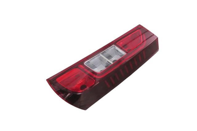 (YENİ ÜRÜN!!!)RENAULT EXPRESS- 21/24; STOP LAMBASI SAĞ KIRMIZI/BEYAZ (MARS)