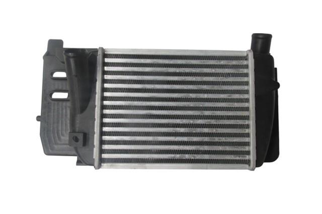 (YENİ ÜRÜN!!!)TOYOTA YARIS- 10/11; TURBO SOĞUTMA RADYATÖRÜ 1.4 D4D (İNTERCOOLER) (BRAZİNG)(250x187x64) ORİS