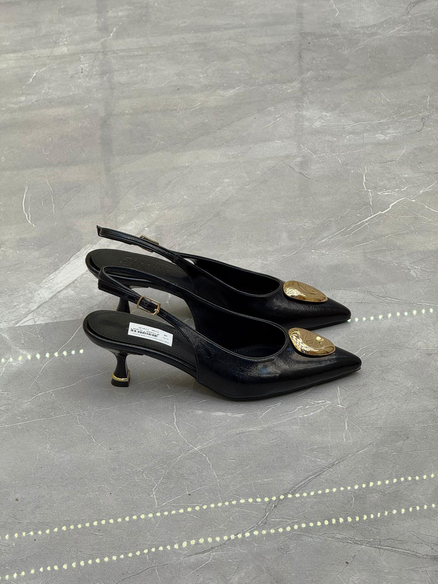 Gold Tokalı Mini Topuk Stiletto Siyah