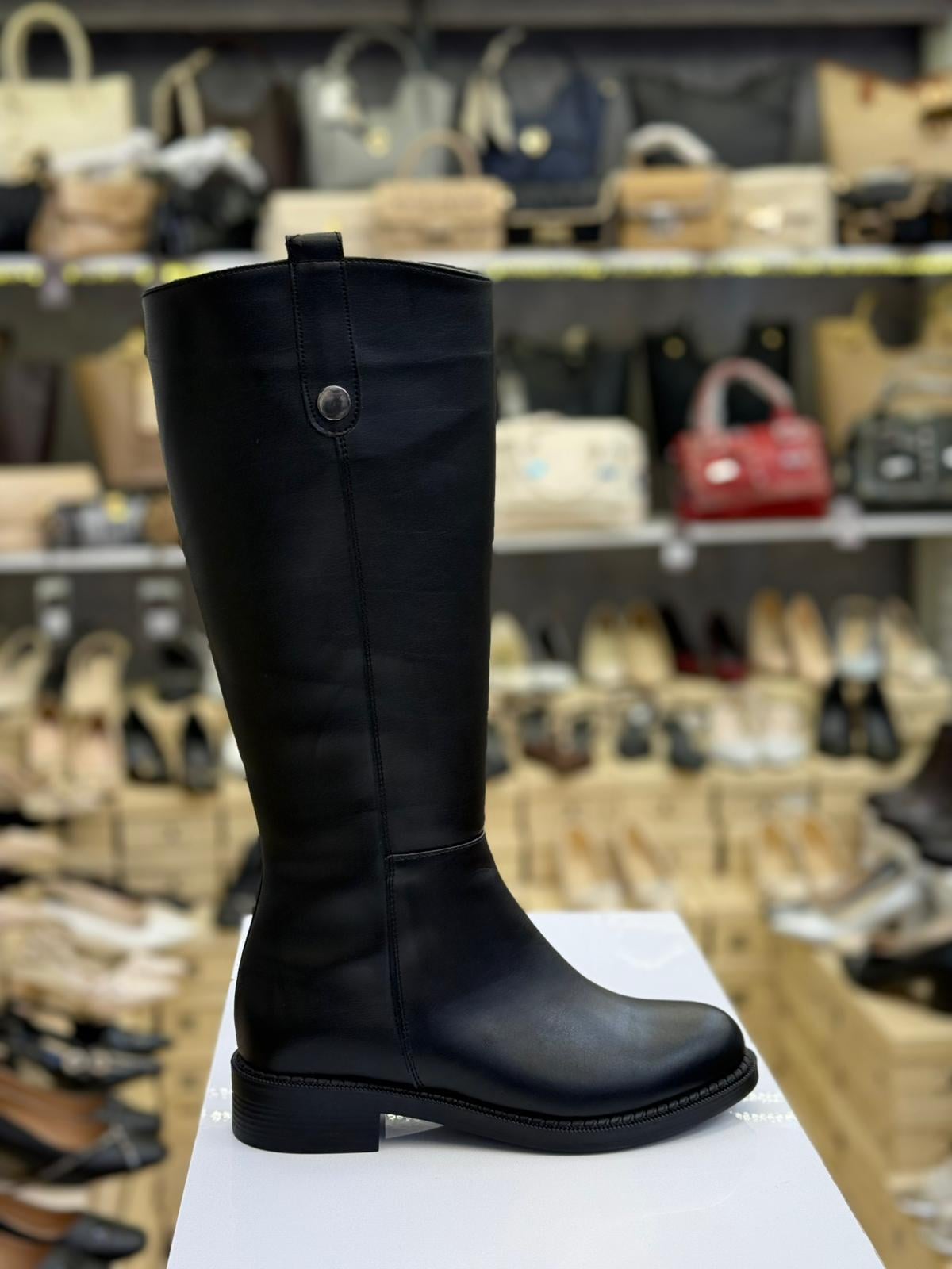 Kadın Günlük Siyah Çizme