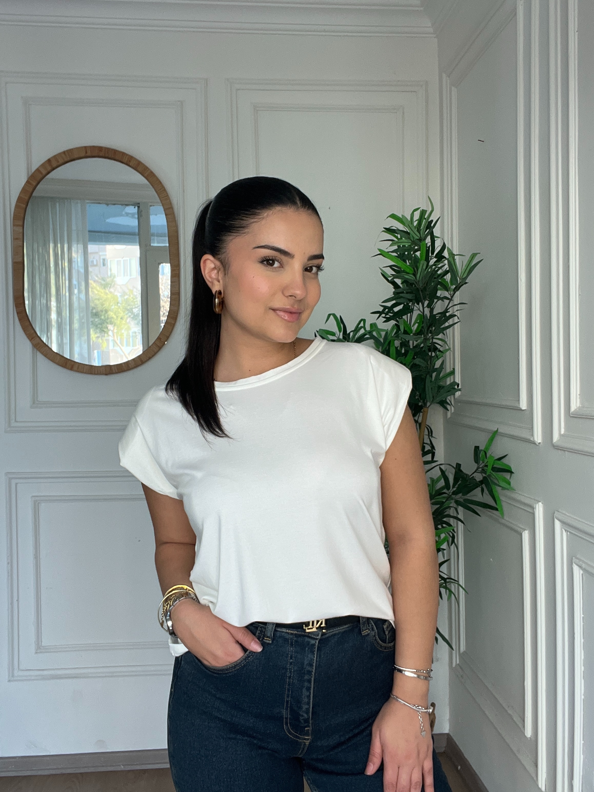 Bisiklet Yaka Vatkalı Modal Tshirt Ekru
