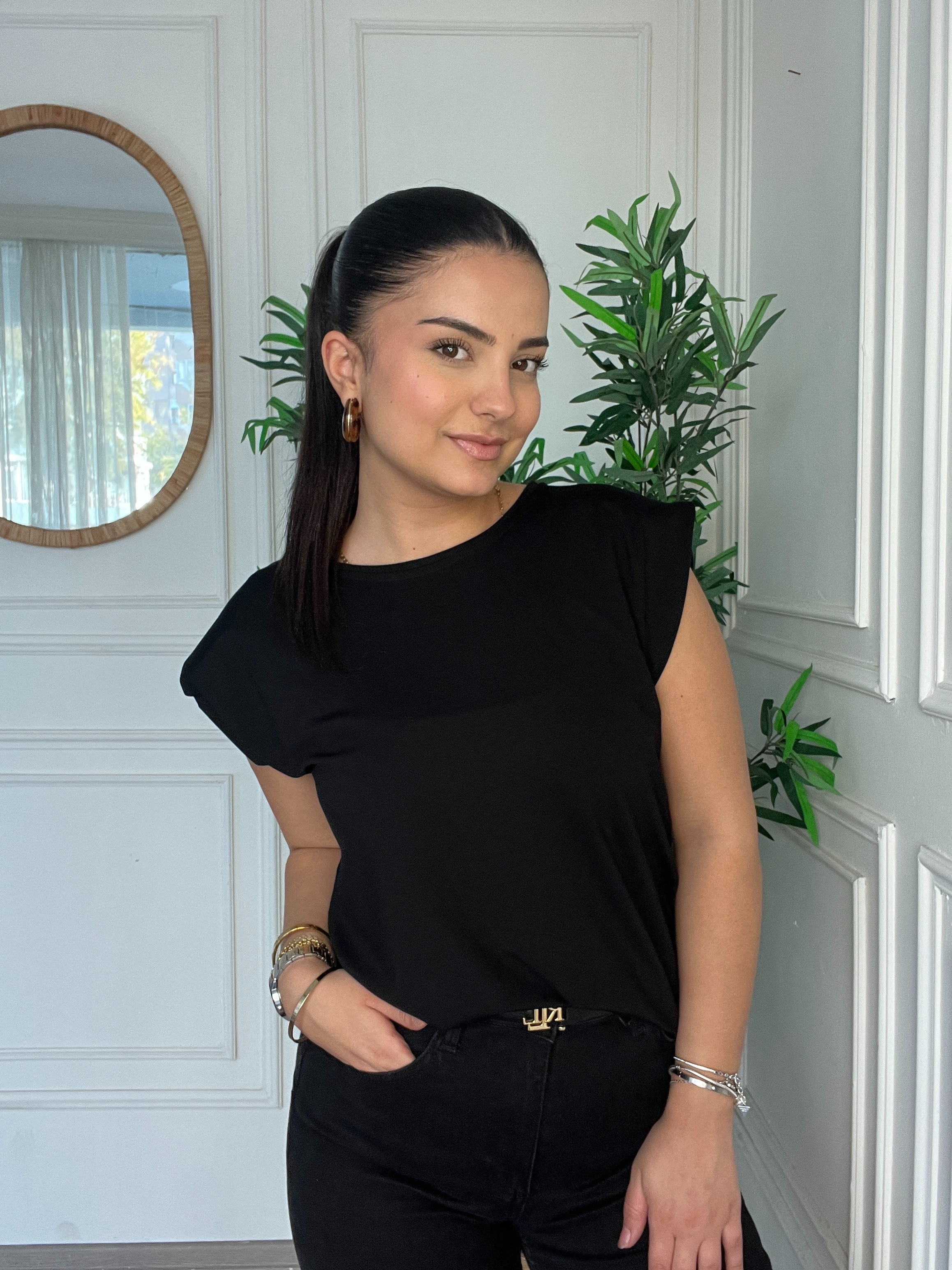 Bisiklet Yaka Vatkalı Modal Tshirt Siyah