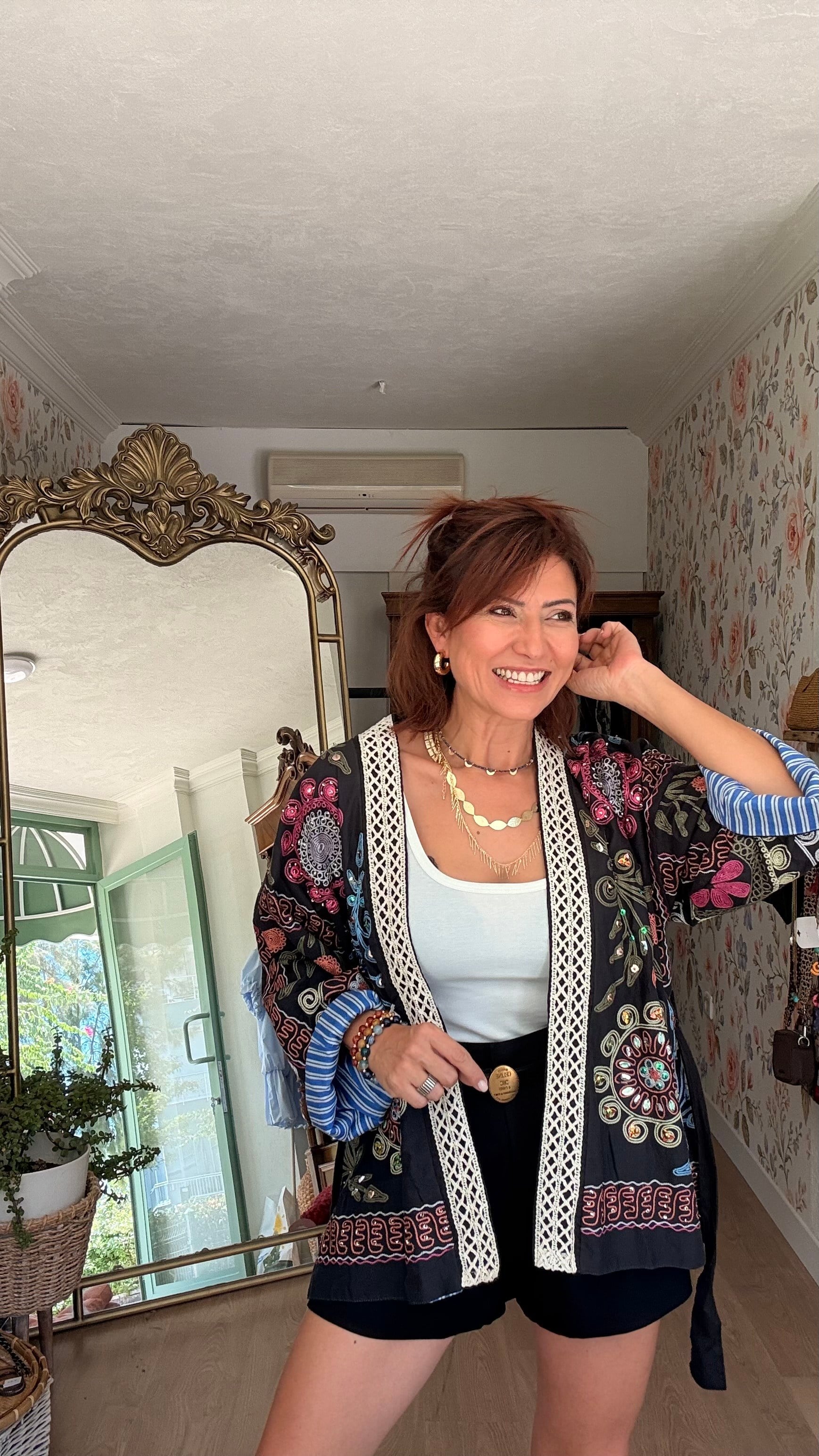İthal Nakışlı Kimono Ceket