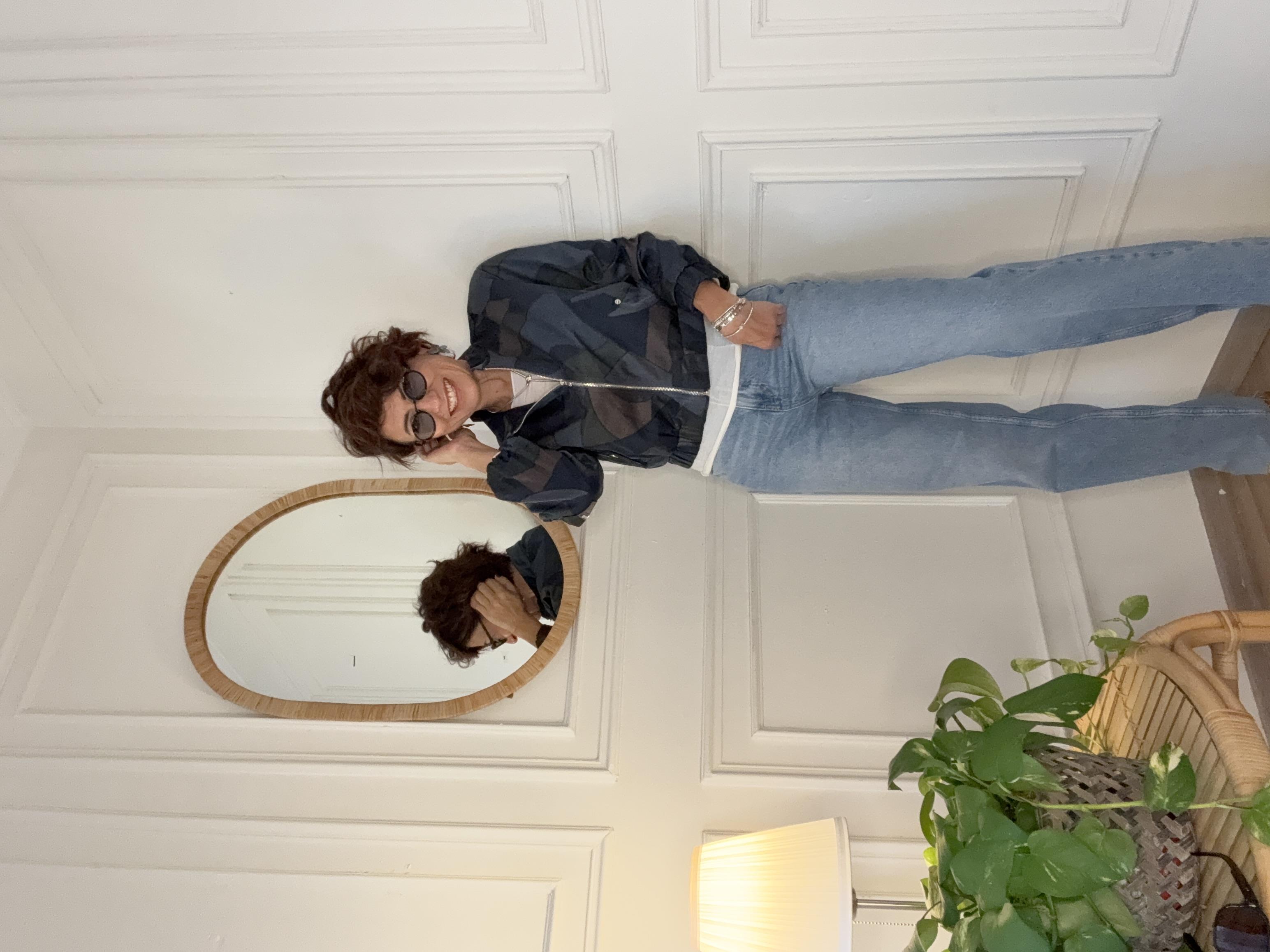 STRAIGHT FIT JEAN