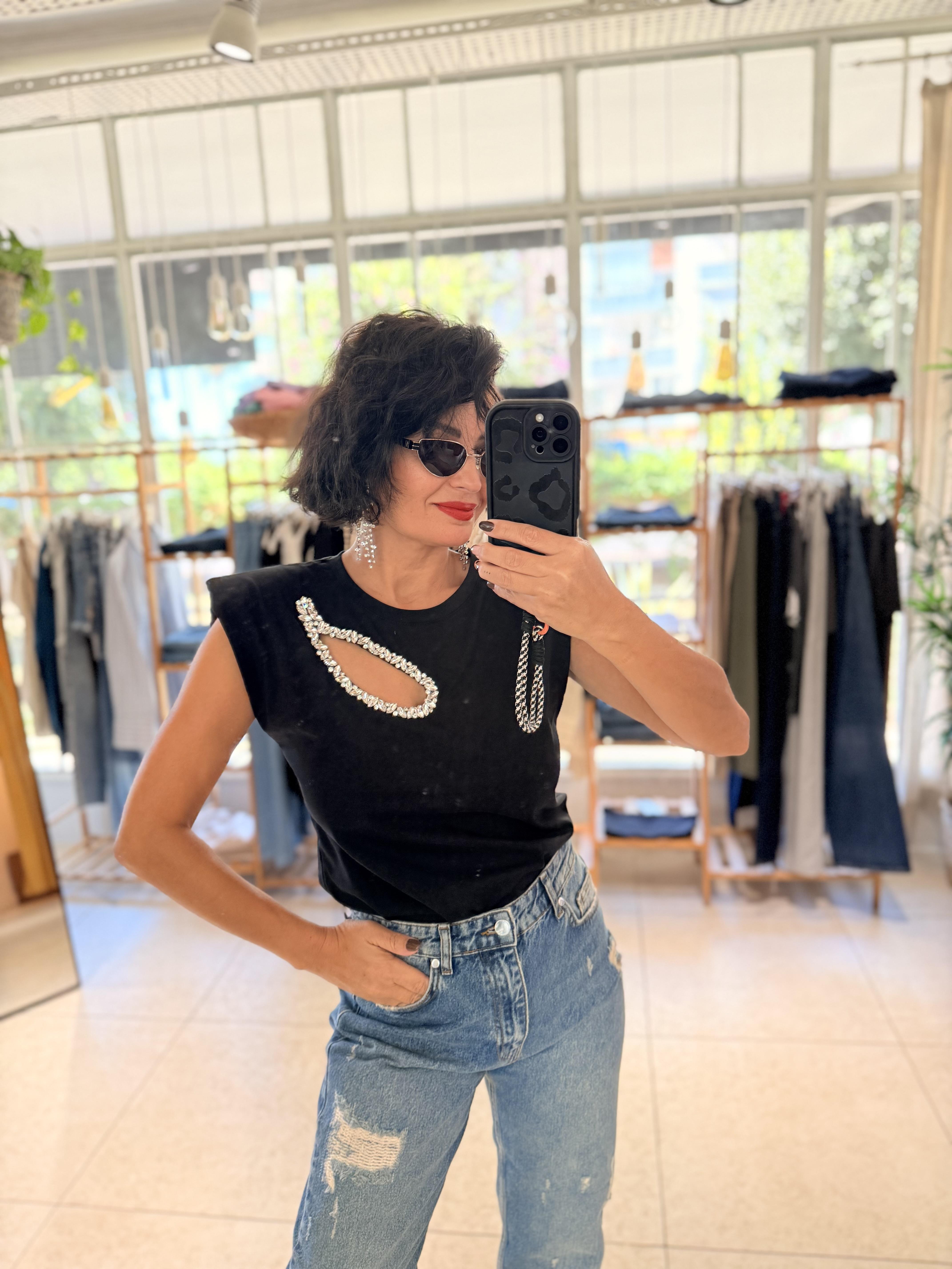 Taşlı PencereliTshirt Siyah
