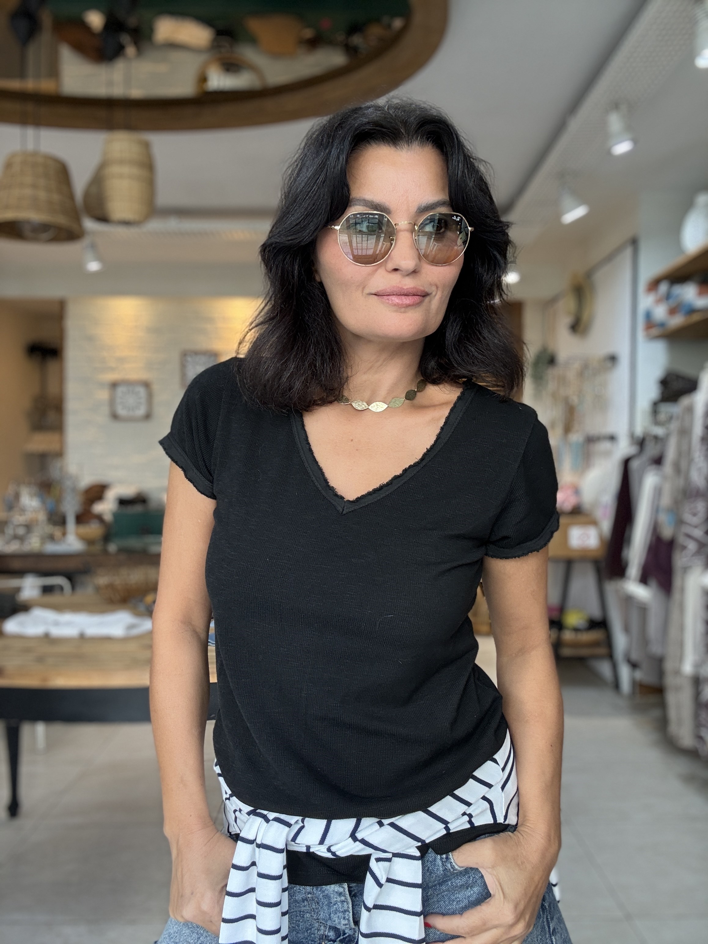 V Yaka Fitilli Basic Tshirt Siyah
