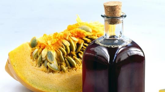 KABAK ÇEKİRDEĞİ YAĞI SOĞUK SIKIM