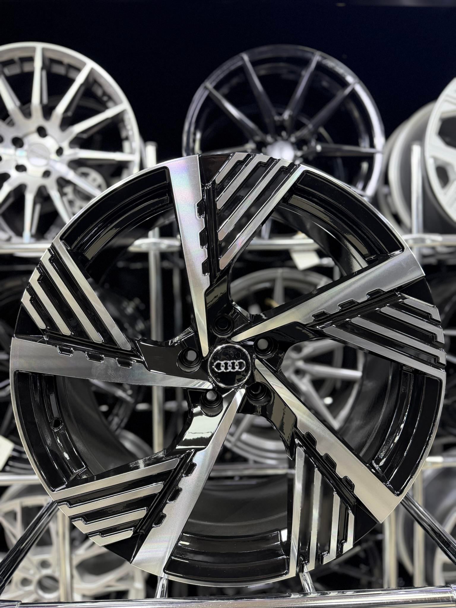 20 5x112 Q8 E-TRON BLACK DİAMOND JANT MODELİ