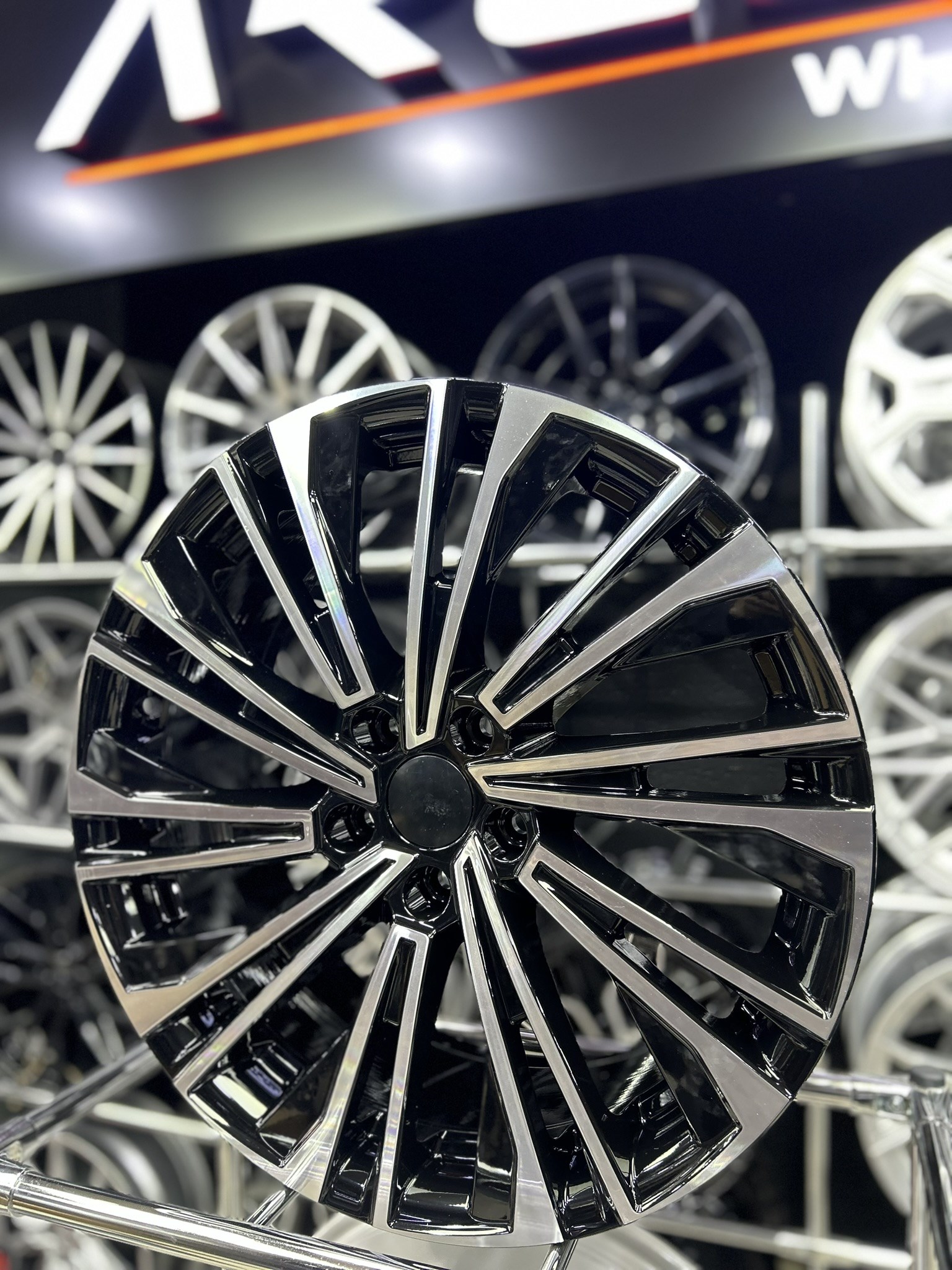 19'' 5x112 SKODA OCTAVİA-SUPERB-KODİAQ CURSA JANT MODELİ