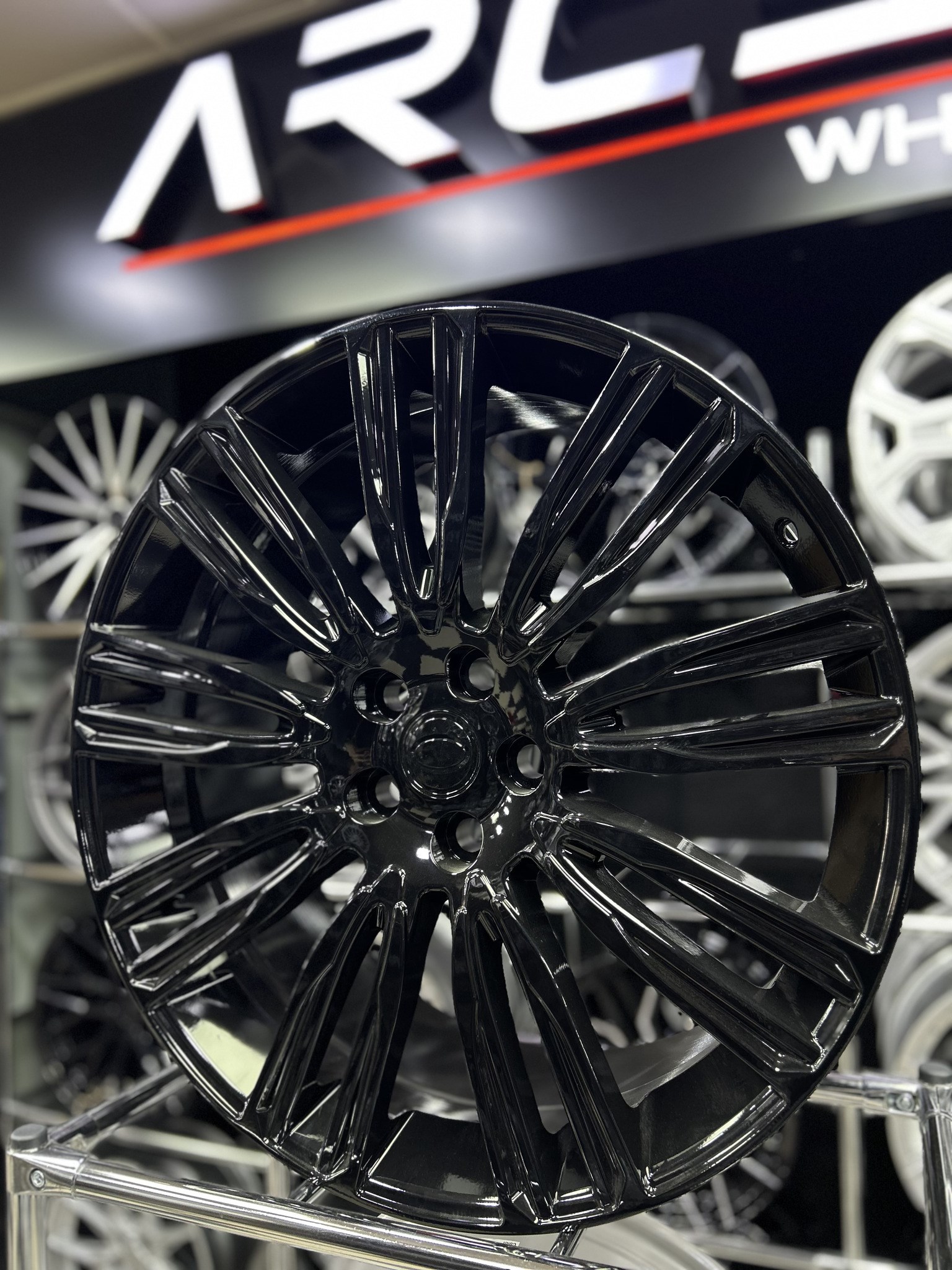 22'' 5x120 RANGE ROVER VELAR BLACK JANT MODELİ
