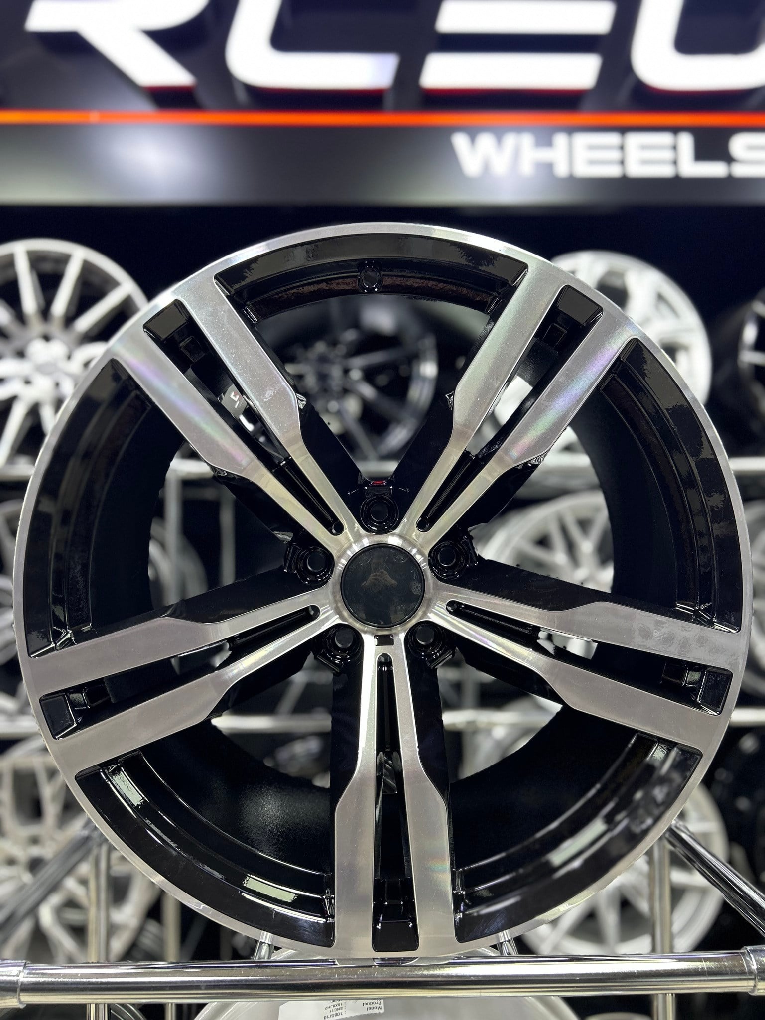 20'' 5x120 BMW STYLE 648 BLACK DİAMOND JANT MODELİ