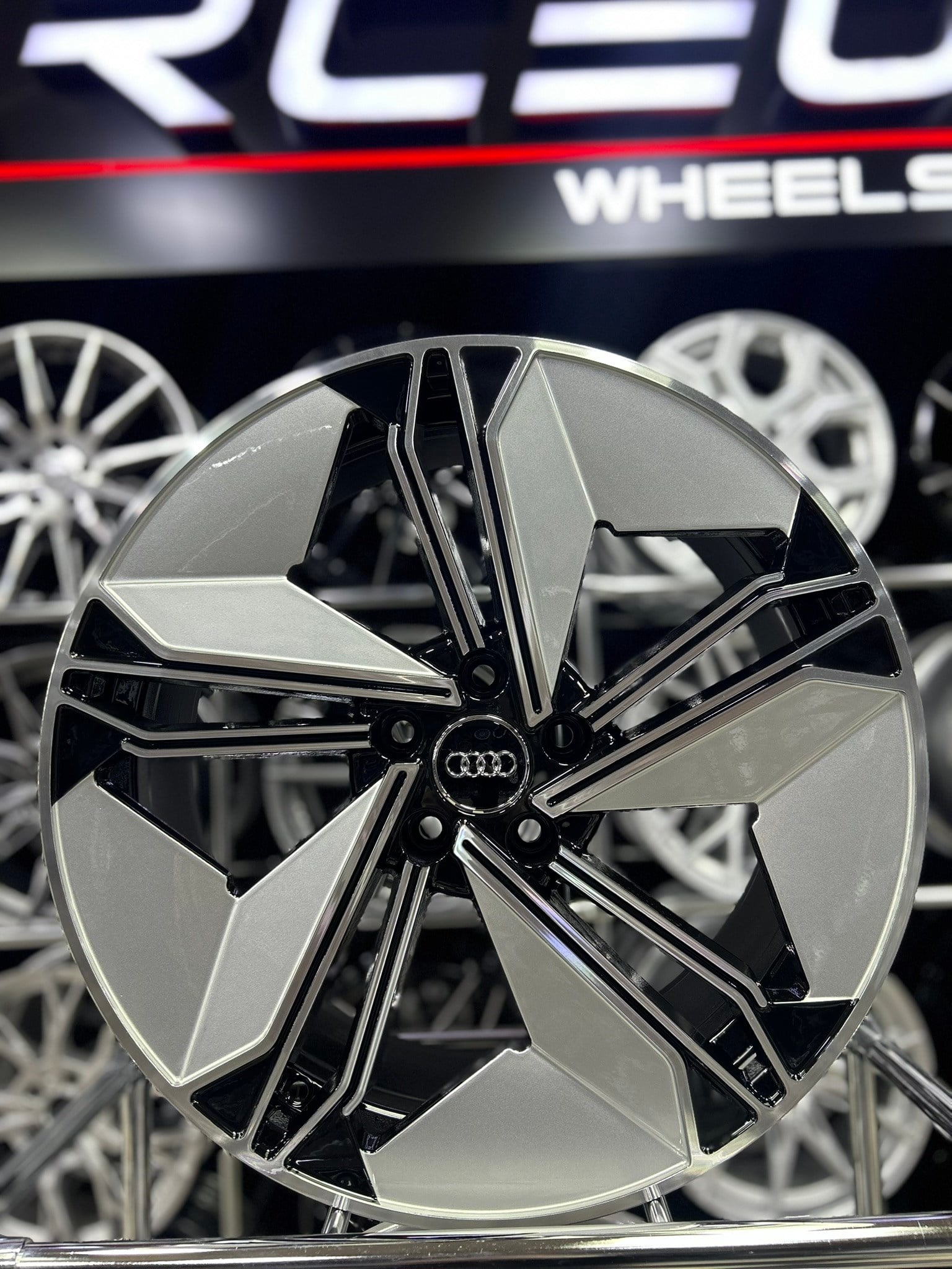 19'' 5x112 AUDİ ARMAGEDDON E-TRON JANT MODELİ