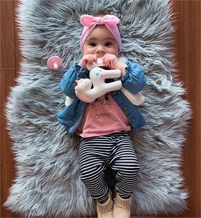 BIBS Tikiri Doğal Kauçuk Diş Kaşıyıcılı Oyuncak - Cotton Candy Unicorn 